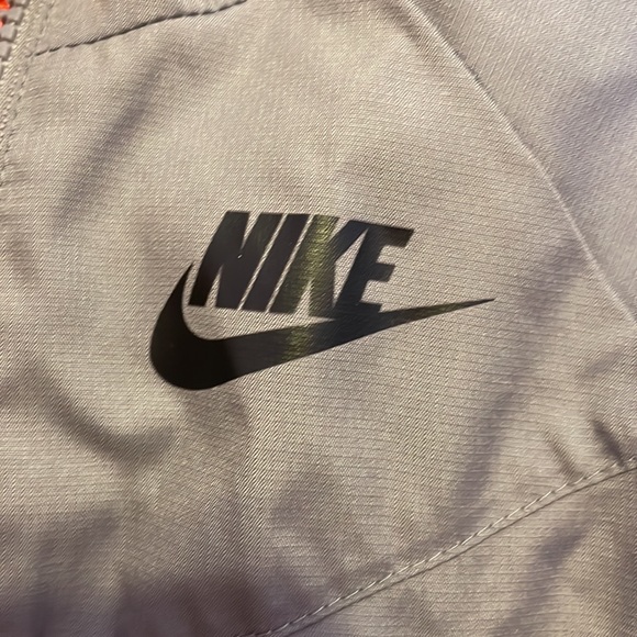 Nike Jacket - Picture 4 of 4